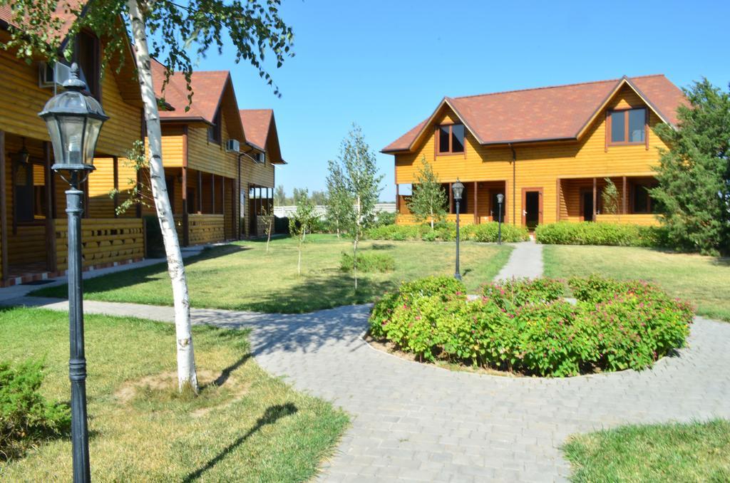 Panska Hata Hotell Nyzhnya Khortytsya Exteriör bild