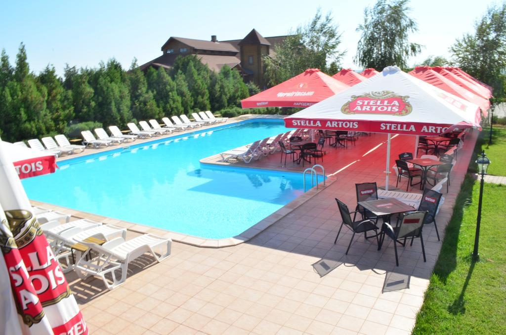 Panska Hata Hotell Nyzhnya Khortytsya Exteriör bild