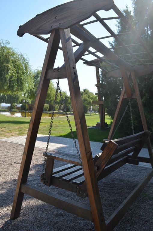 Panska Hata Hotell Nyzhnya Khortytsya Exteriör bild