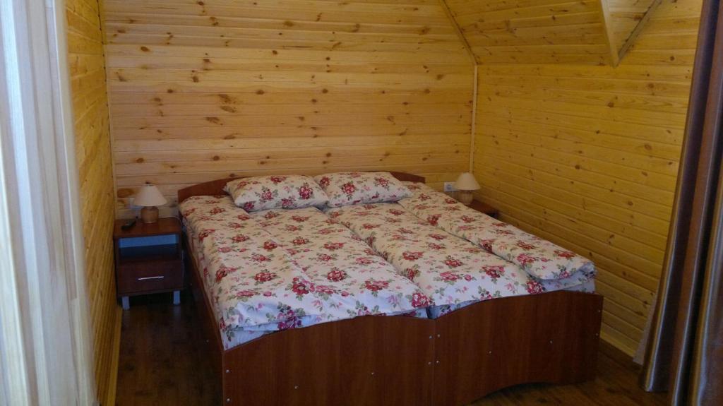 Panska Hata Hotell Nyzhnya Khortytsya Rum bild